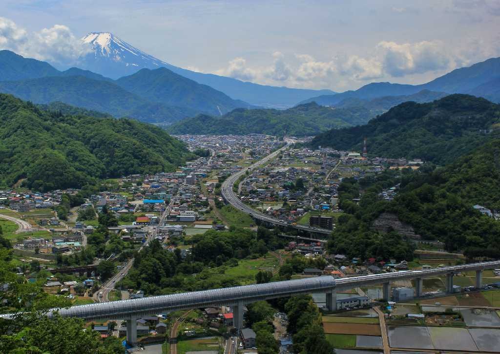 都留市を核としたインキュベーションコミュニティの構築